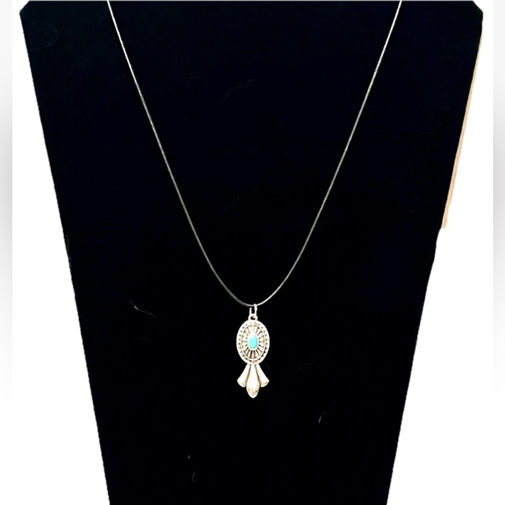 Pendant Boho Tibetan Style Pendant Synthetic Turquoise Stone On Leather Cord